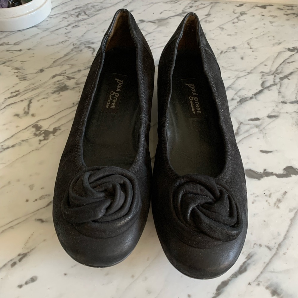 Paul Green Elegant Black Loafers with Floral Accent